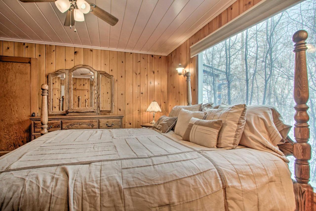 Cozy Home With Hot Tub Half Mi To Salmon River! المظهر الخارجي الصورة