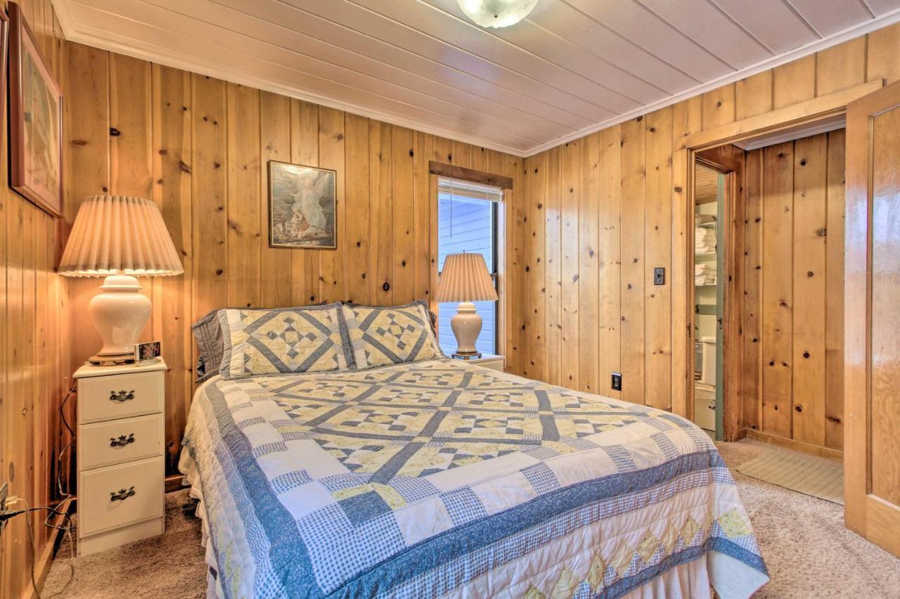 Cozy Home With Hot Tub Half Mi To Salmon River! المظهر الخارجي الصورة
