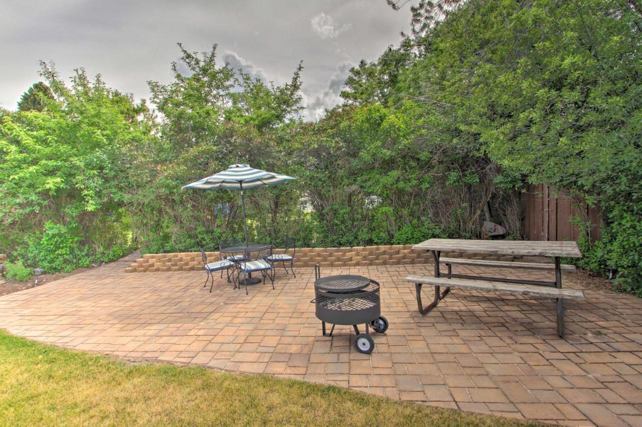 Cozy Home With Hot Tub Half Mi To Salmon River! المظهر الخارجي الصورة